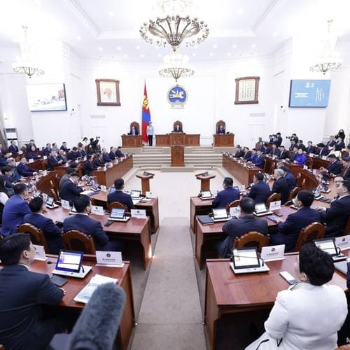 "Монгол Улсын хөгжлийн 2027 оны төлөвлөгөөг батлах тухай" УИХ-ын тогтоолыг баталлаа